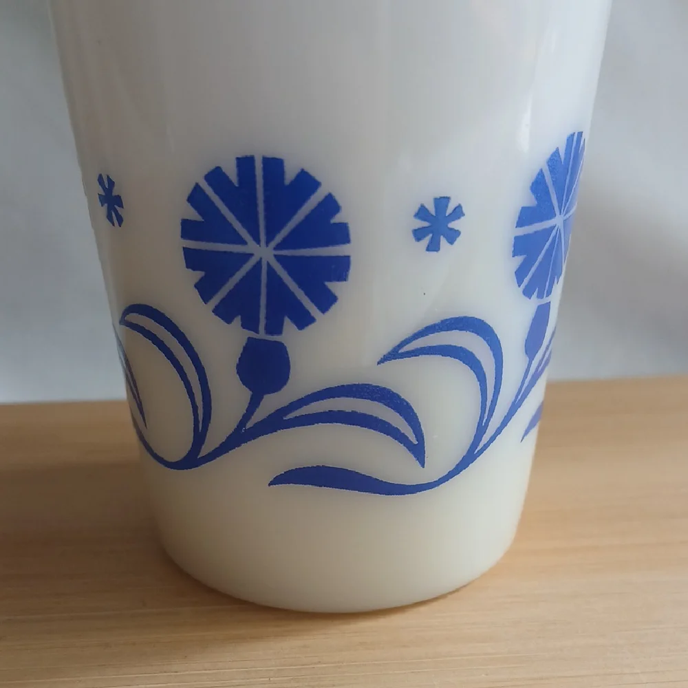 1 Vintage Hazel Atlas Blue Cornflower Milk Glass Tumbler 8 oz.